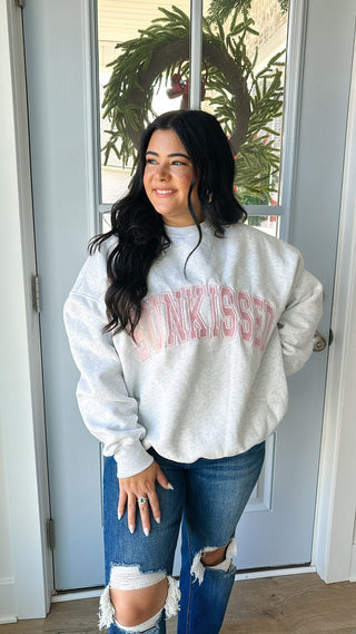 JACKETS & SWEATSHIRTS