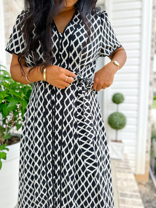 Black & White Diamond Printed Midi Dress - Magnolia & Pine
