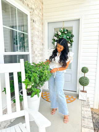 Southern Pearl Light Wash High Rise Wide Leg Jeans - Southern Roots & Boots