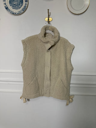 Taupe Sherpa Vest ￼