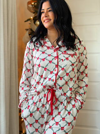 Mistletoe Bow Pajama Set